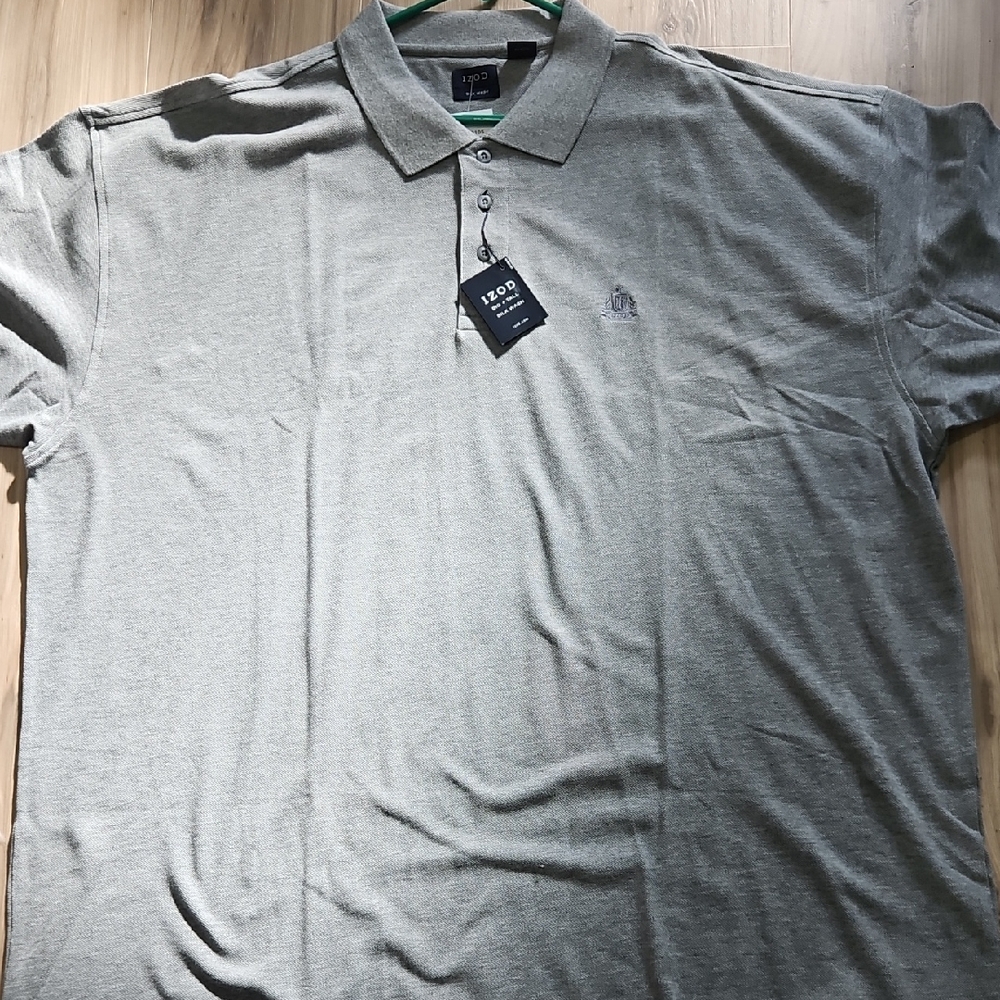 Izod Men's Polo Shirt in Gray